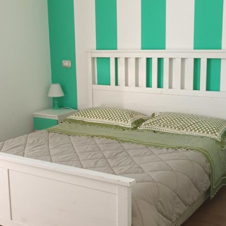 O' Paese E Masaniello Bed & Breakfast Наполи Екстериор снимка