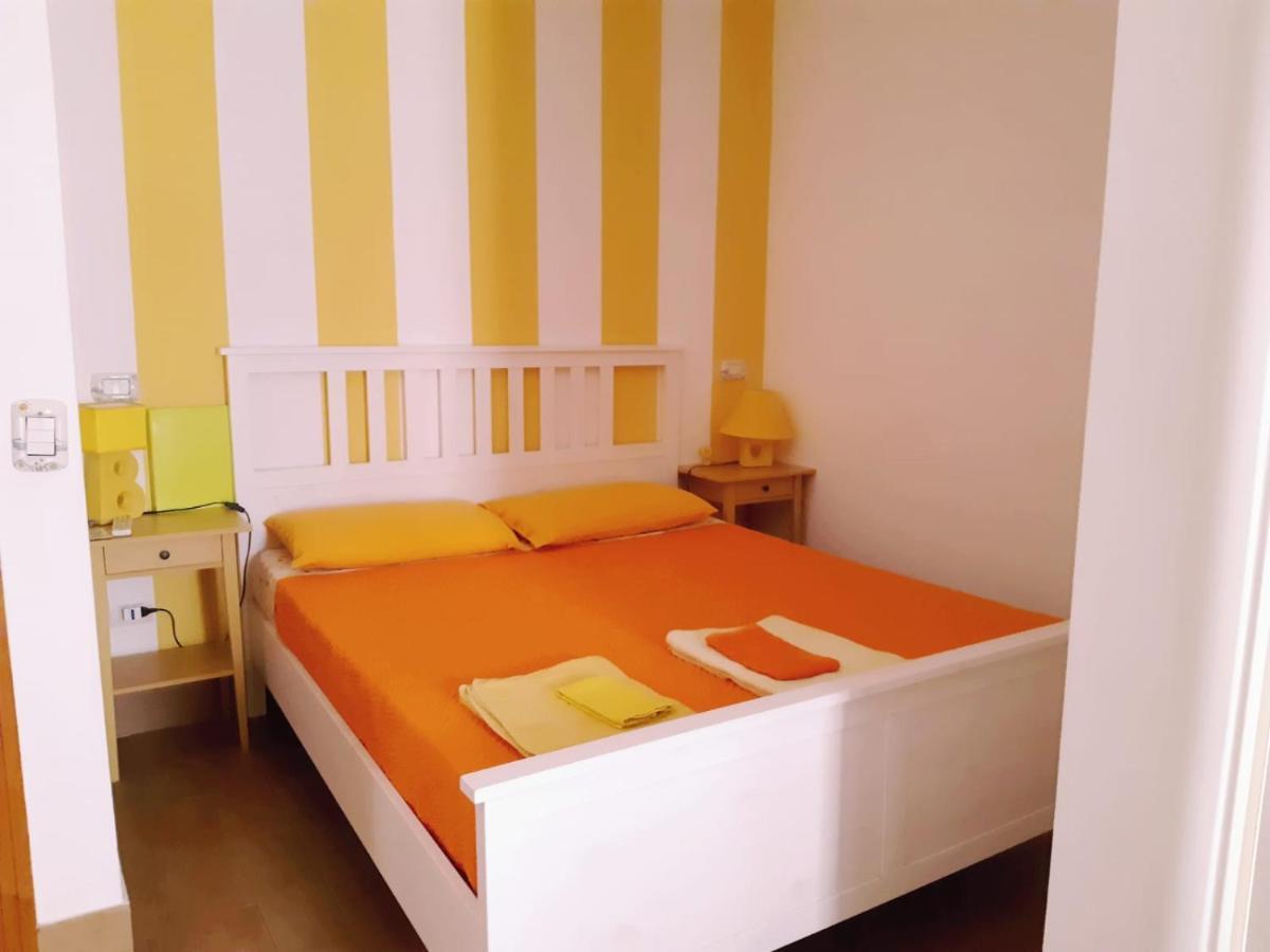 O' Paese E Masaniello Bed & Breakfast Наполи Екстериор снимка