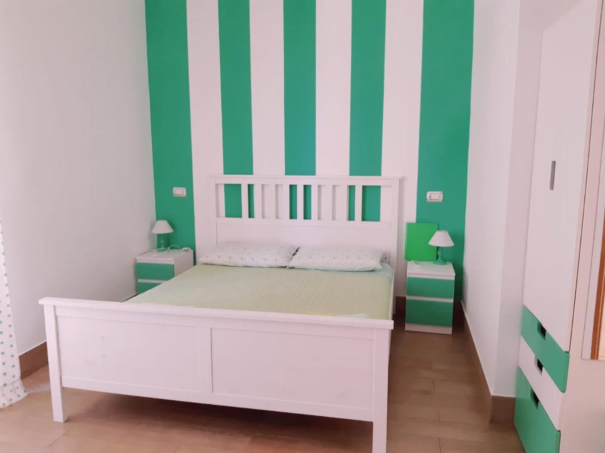 O' Paese E Masaniello Bed & Breakfast Наполи Екстериор снимка